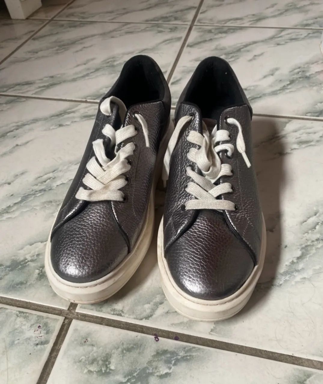 sapato tamanho 38/39