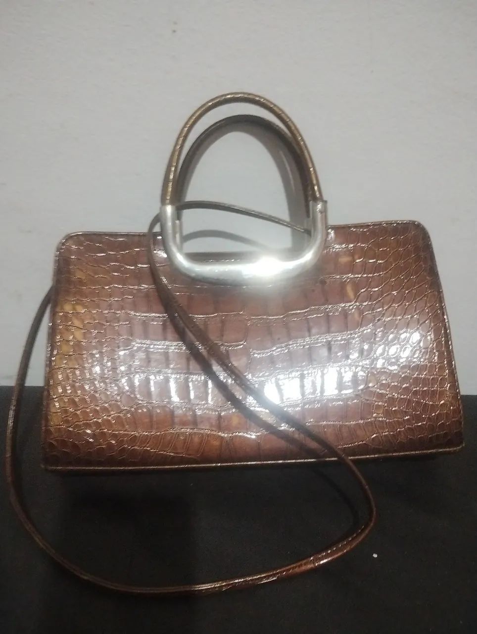 Bolsa imitação couro crocodilo  - Foto 2