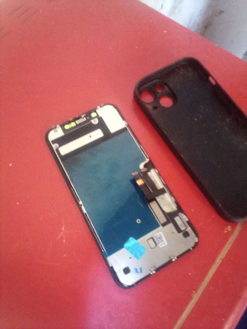 Tela iPhone 12 mas capinha original 