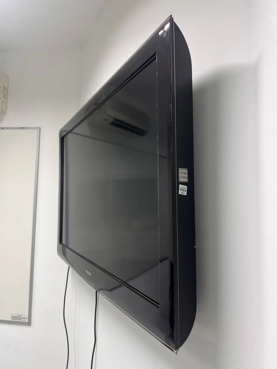 TV Samsung 46 polegadas - Modelo LN46A610A3R