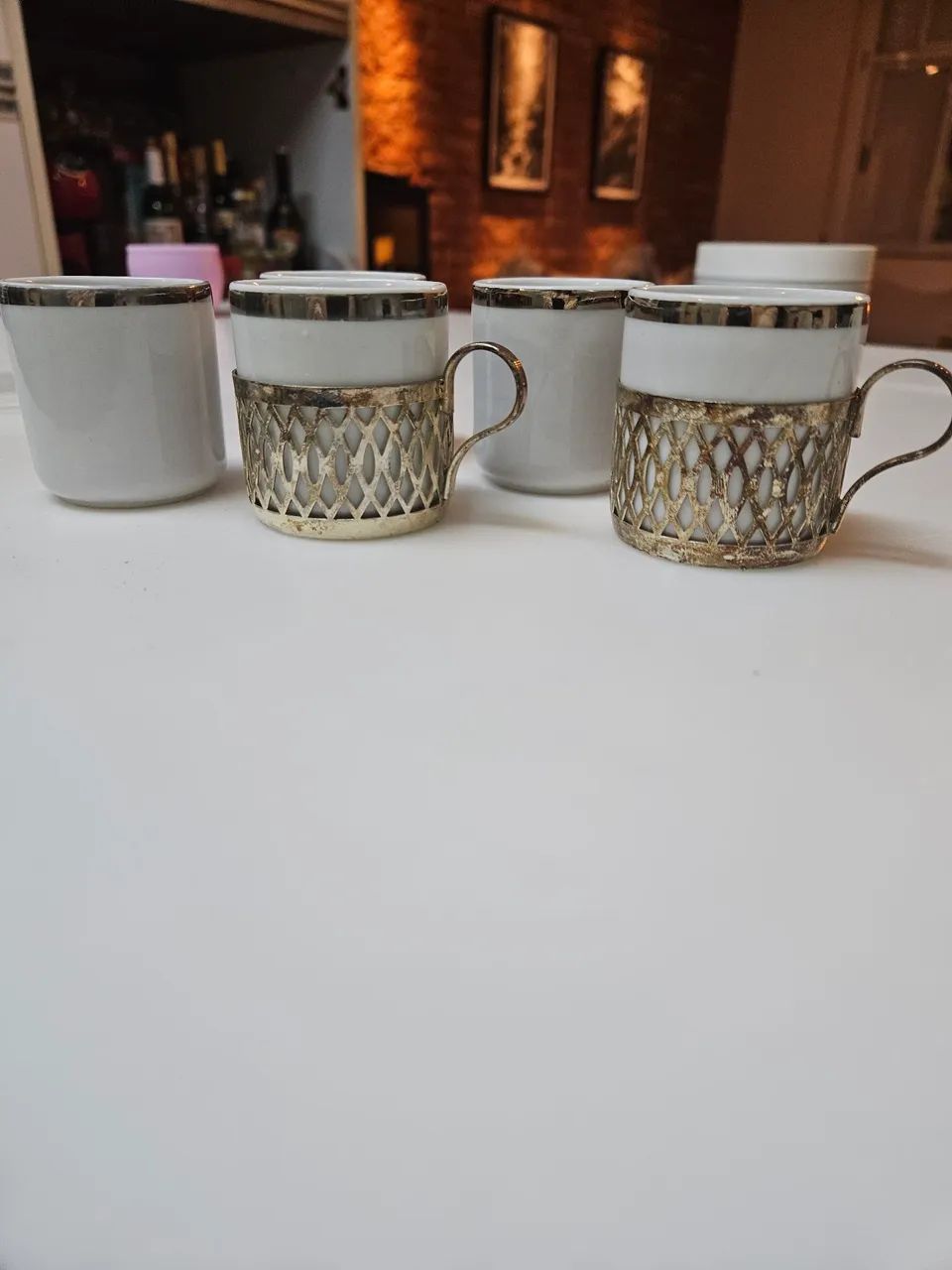 Xícara de café antiga em prata