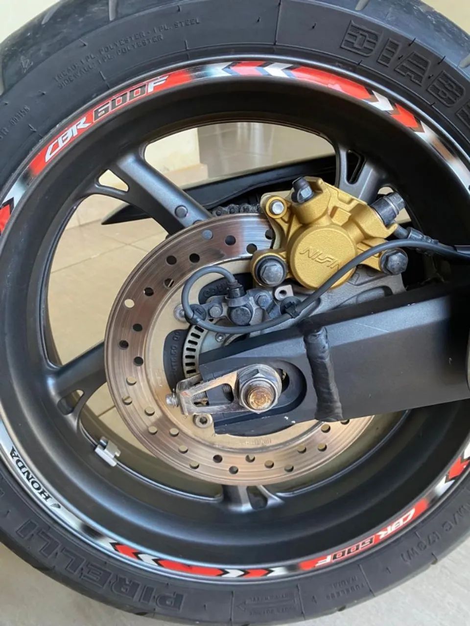 Cbr 600 hornet 2014 - Foto 5