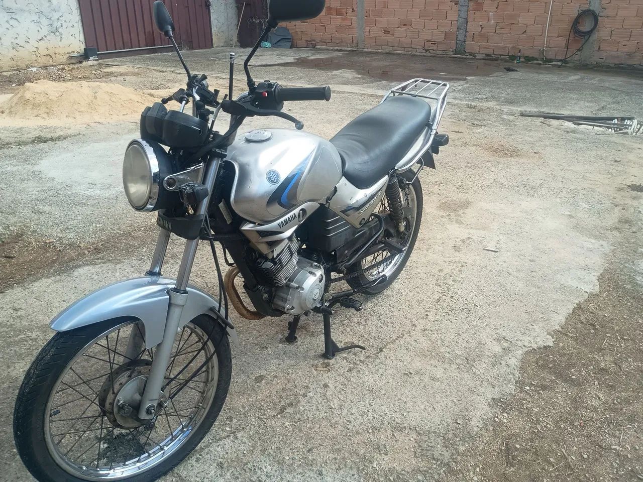 Yamaha YBR 125 - Foto 4