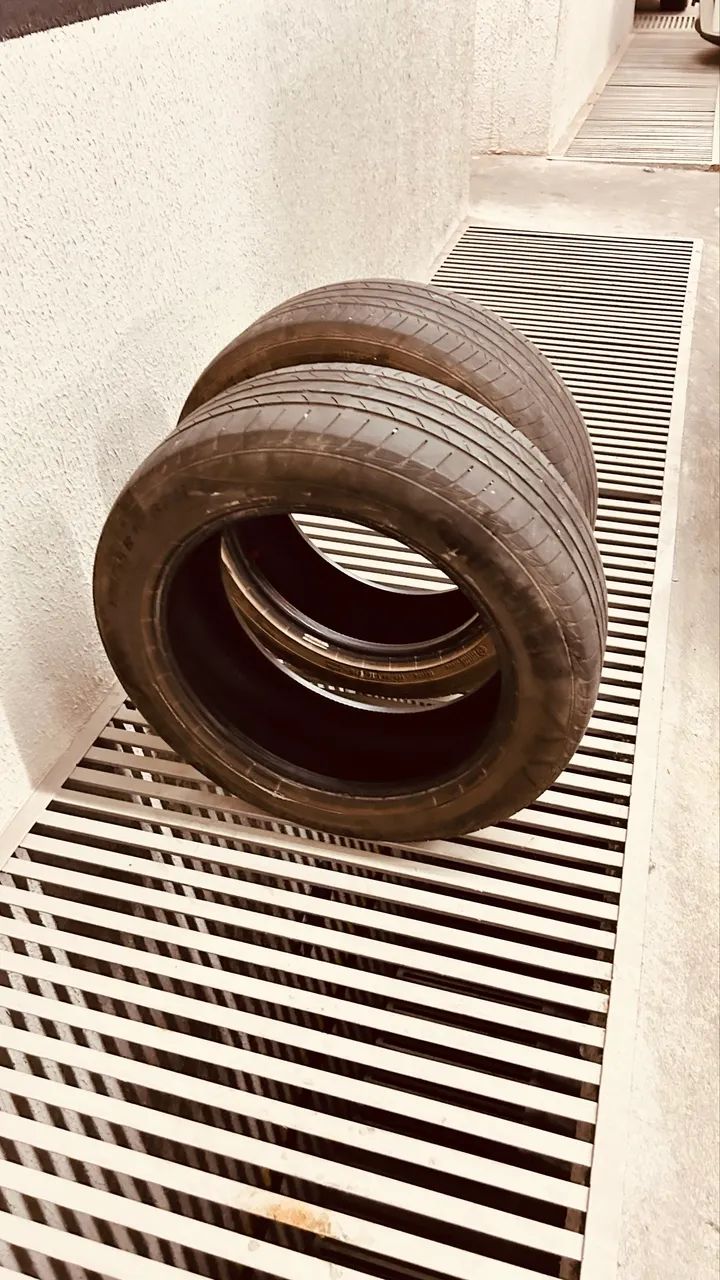 Pneus Continental 