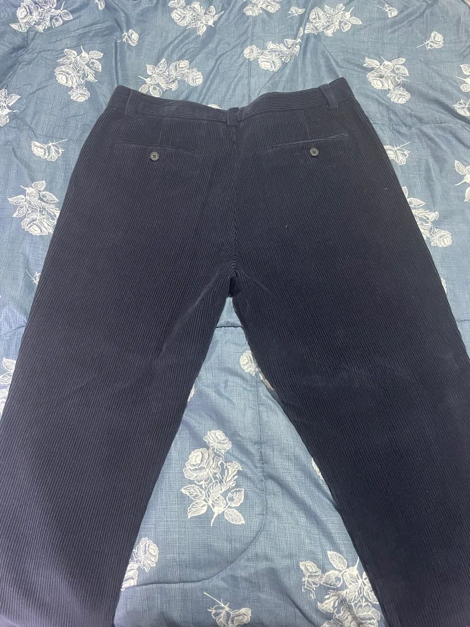 Calça Zara em Cotelê Azul Marinho - Foto 2
