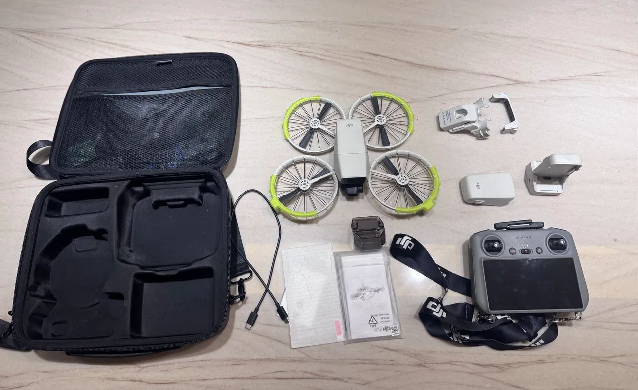 Drone DJI Flip com tela, bateria reserva e sem detalhes  - Foto 3