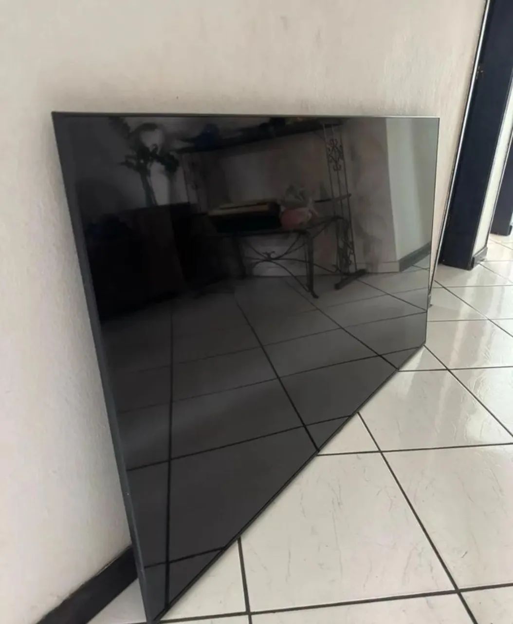 TV smart Samsung 65 polegadas 4K (TELA QUEBRADA)