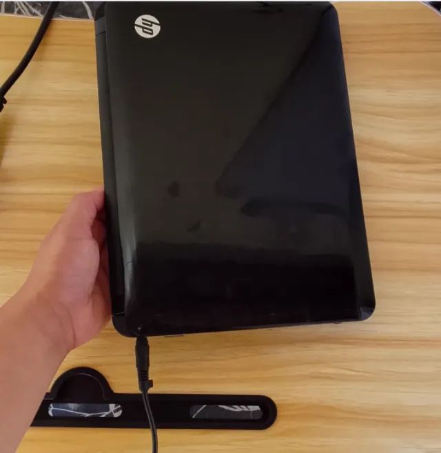 VENDO NETBOOK HP MINI COM SSD - Foto 3