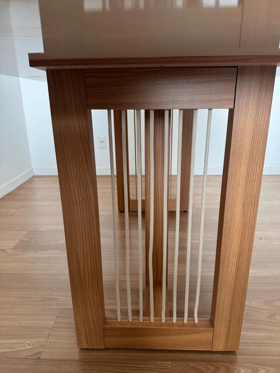 Mesa de jantar 6 lugares com tampo de vidro - Foto 4