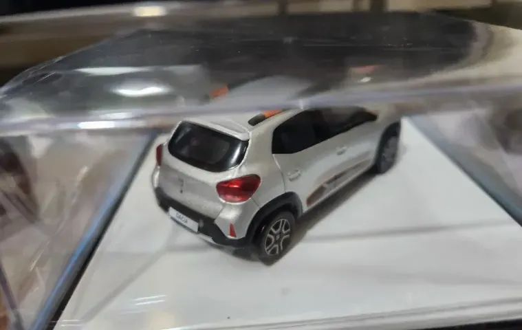 Miniatura reanult kwid 1/43 - Foto 4