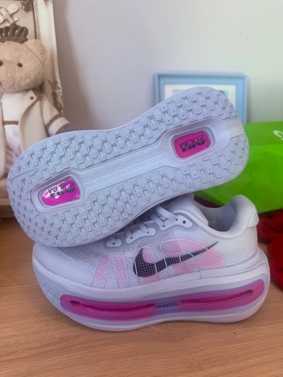 Nike Vomero premium importado  - Foto 4