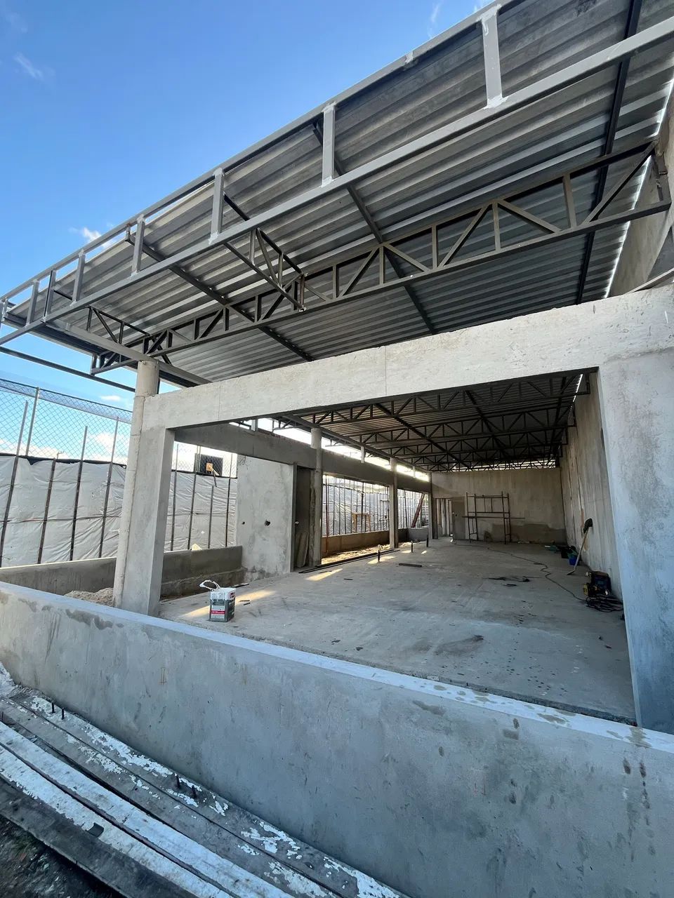 Fabricação de coberturas e estruturas metálicas  - Foto 2
