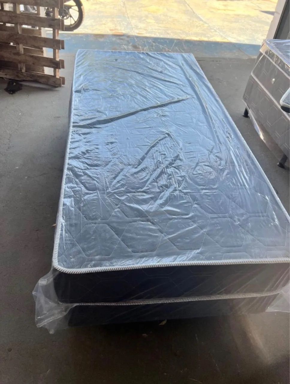 Cama solteiro (novo) 