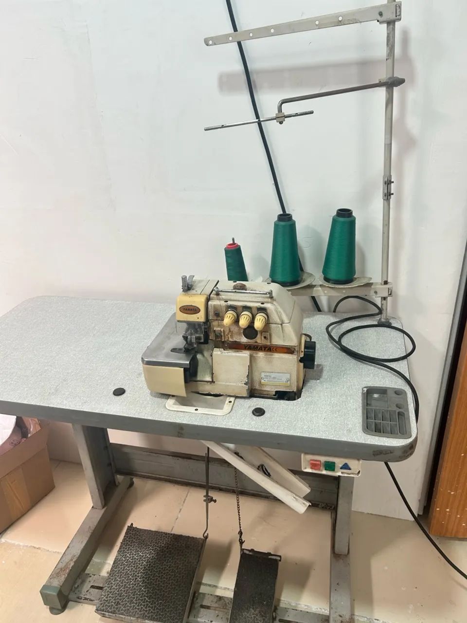 Máquina de costura 