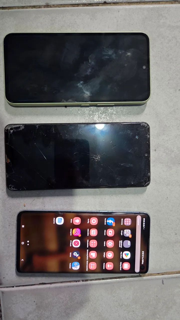 Vendo 3 celulares - Foto 2
