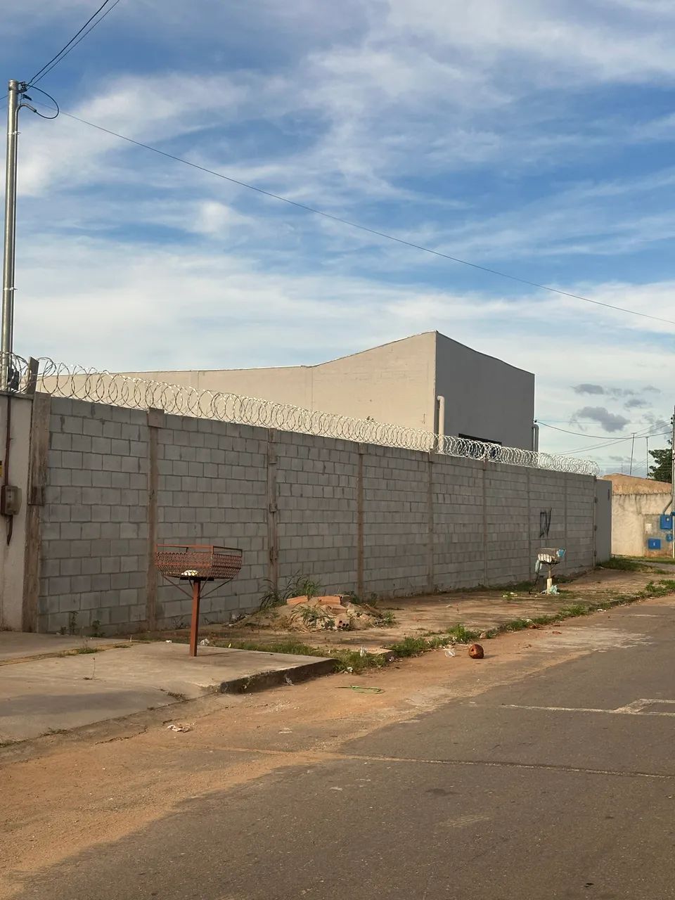 Aluguel de lote 1000 metros bem seguro murado e com cerca!!  - Foto 11