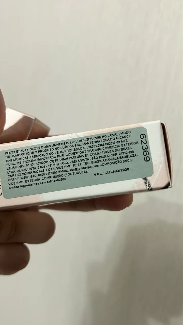 gloss fenty beauty fuchsia flex  - Foto 4
