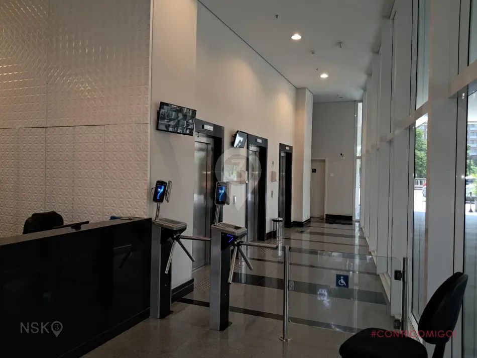 Sala Comercial Excelente c/ banheiro para Alugar ou vender, 91 m² - Foto 4