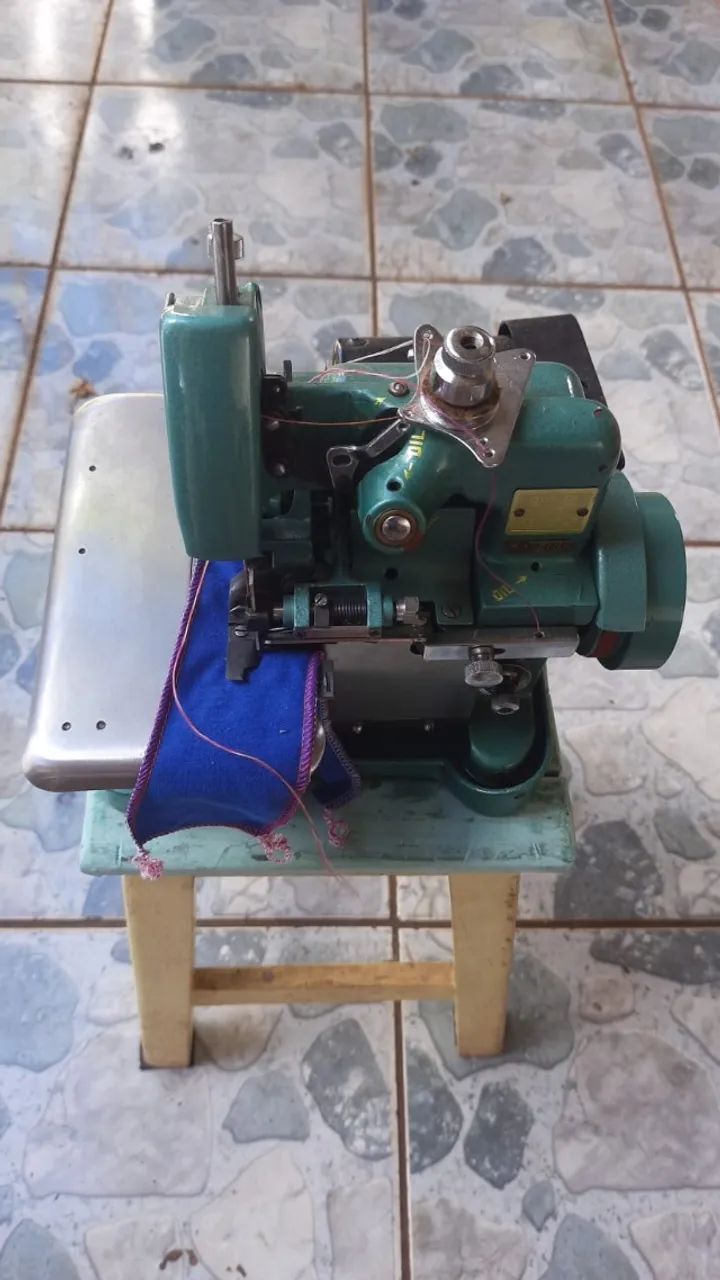 Maquina Costura Overlock/Overloque New Star GN1-6 