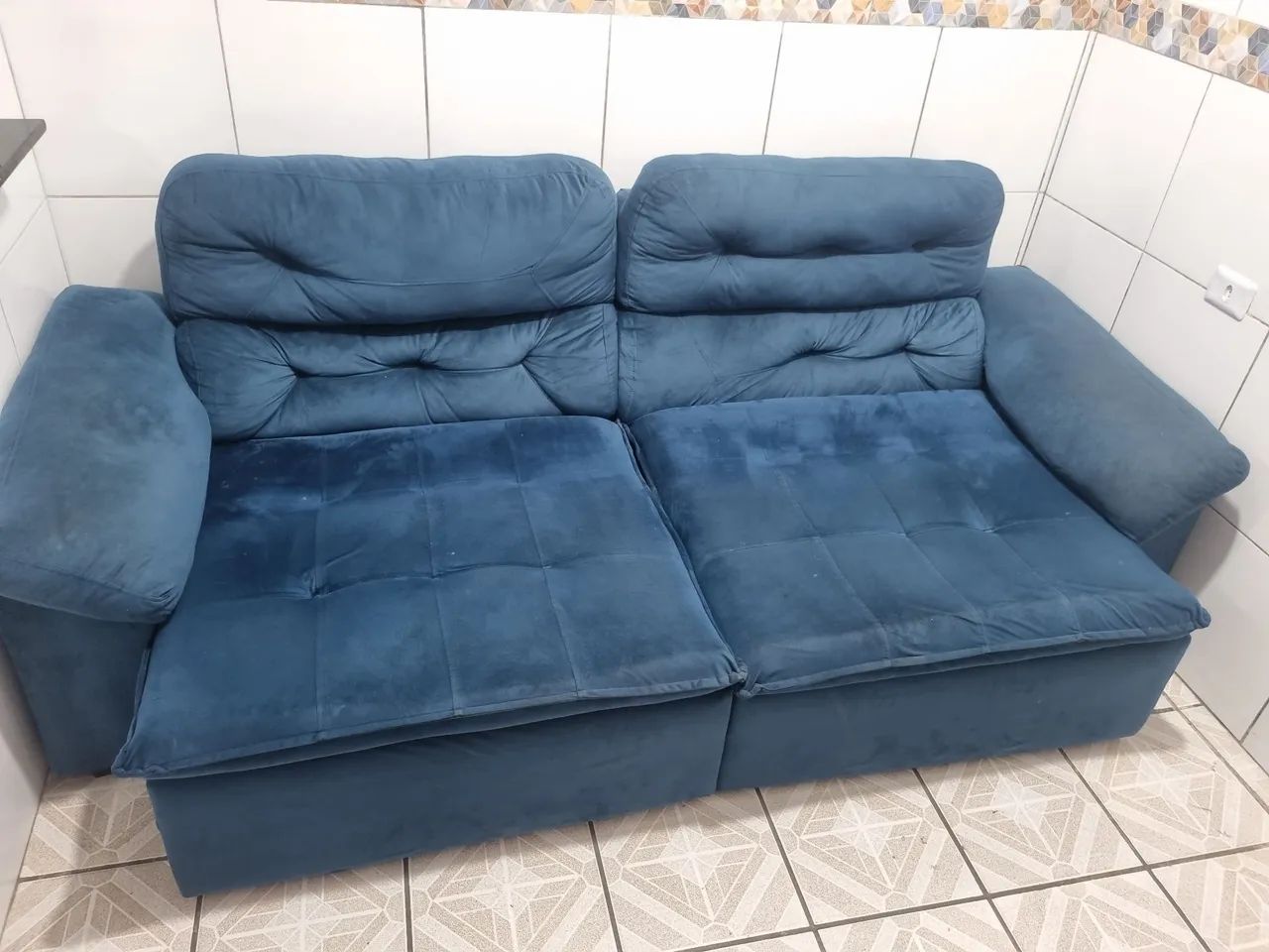 Sofá semi novo - Foto 2