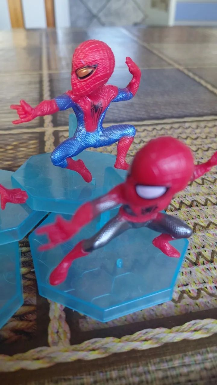 Bonecos Homem Aranha - Foto 2