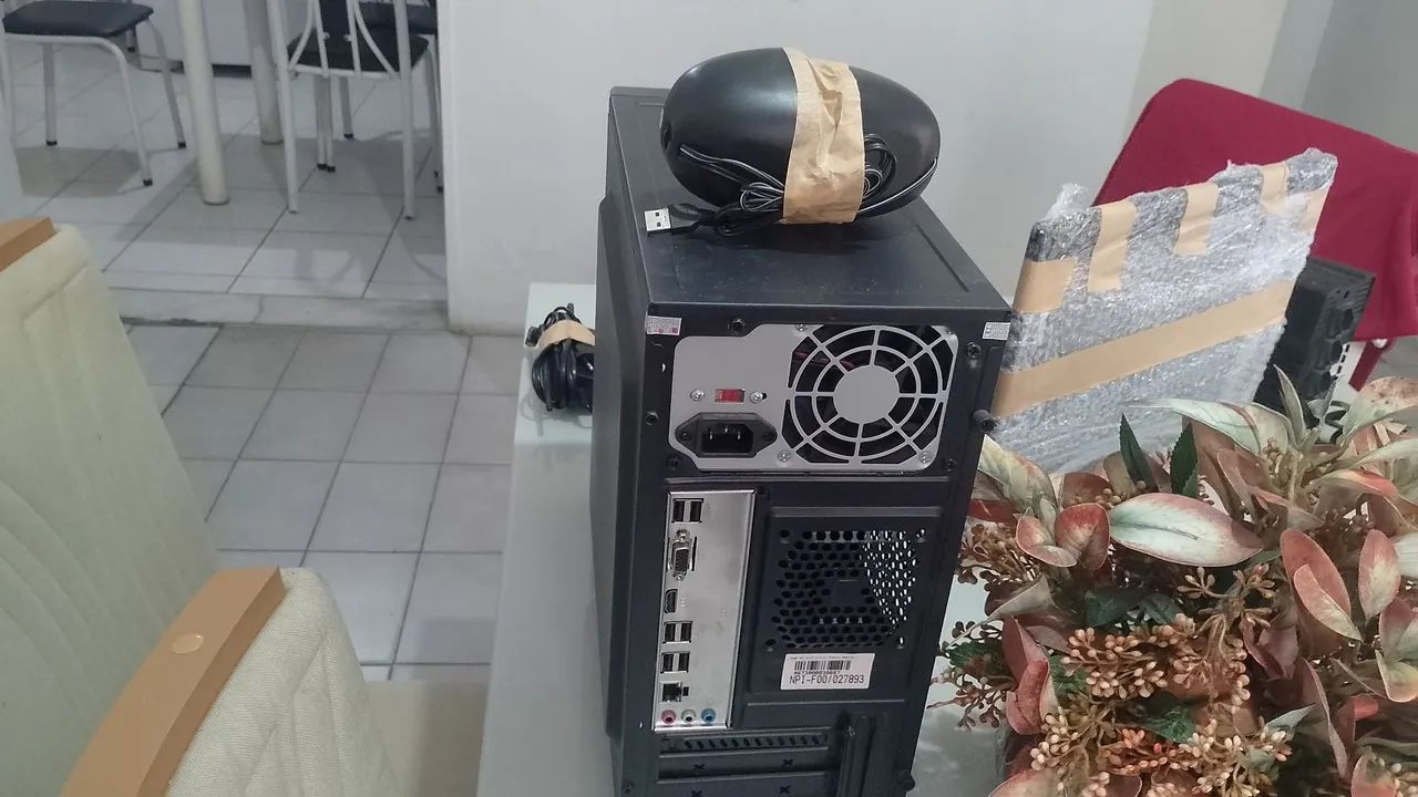 Vendo ou troco computador novo i3 - Foto 2