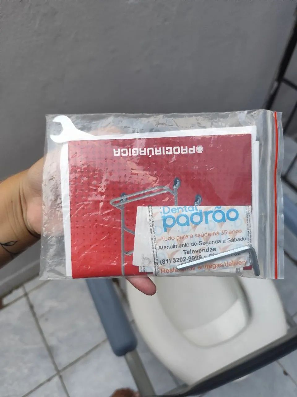 Cadeira de Banho Higiênica com Rodas para Idosos e PCD - Foto 5