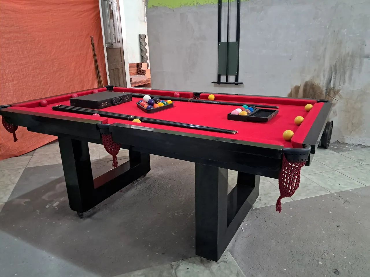 Mesa de sinuca  com tampa de madeira em otimo estado  - Foto 3