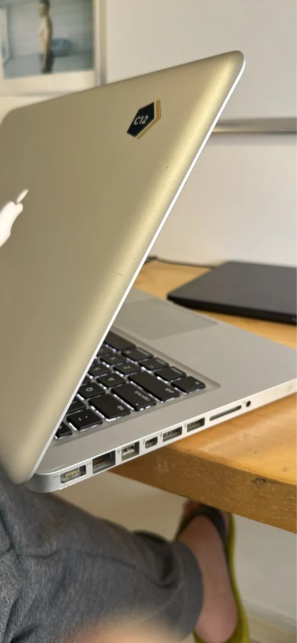 MacBook本体 Apple MacBook Pro 2012 13-inch 750GB Apple MacBook Pro 2012 13
