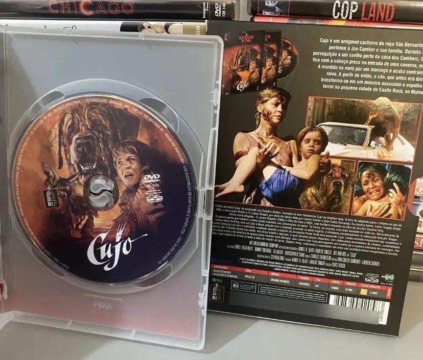 Cujo de Stephen King DVD Terror com Luva Raro - Foto 2