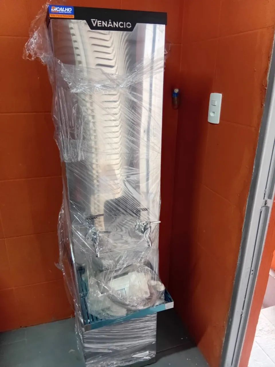 RECIPIENTE REFRIG. 25L VENANCIO