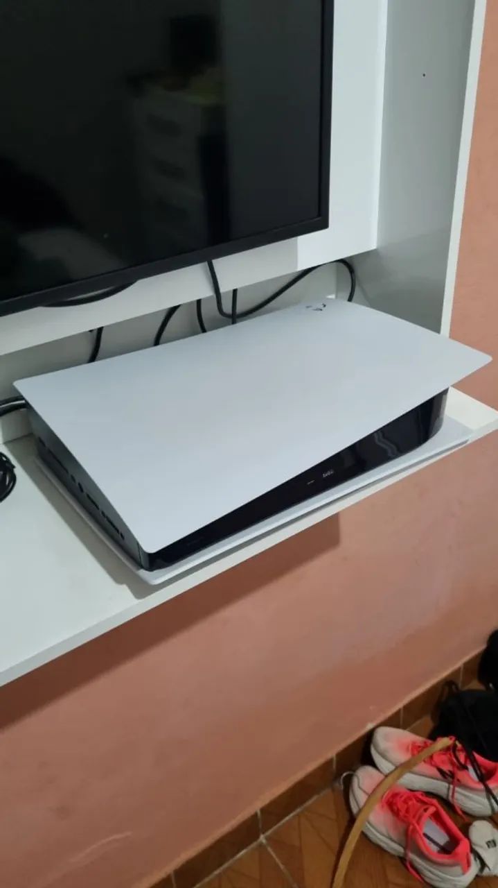 Playstation 5 ,acompanhando 1 controle  - Foto 4