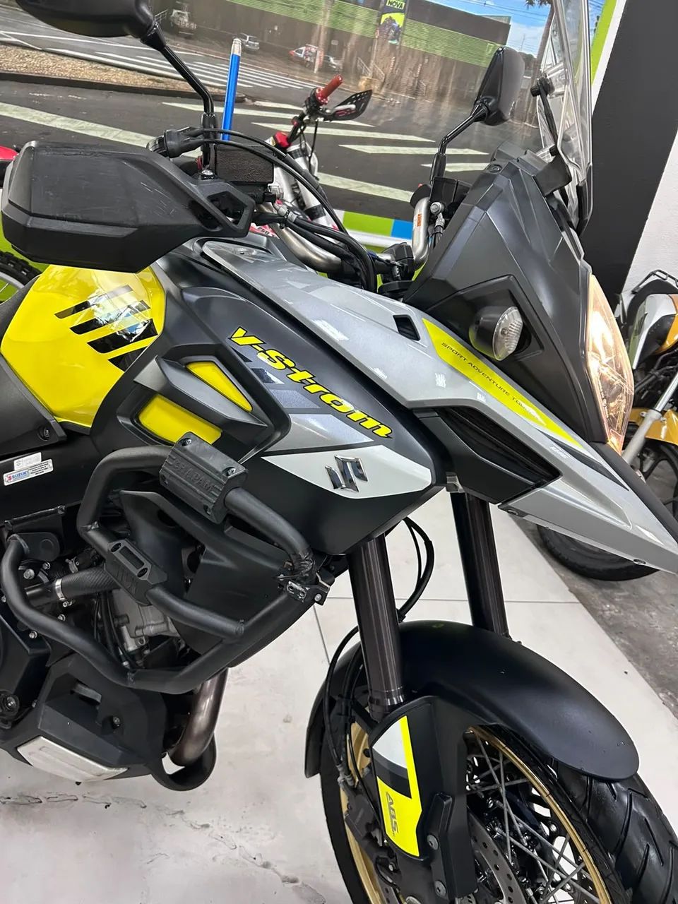 SUZUKI V-STROM 1000XT ABS - Foto 3