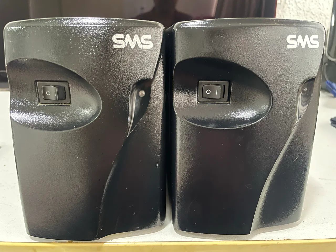 Estabilizador progressive SMS 1000VA - Foto 4
