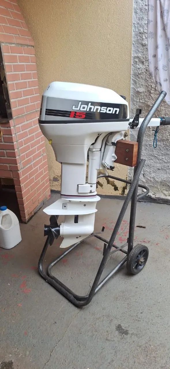 Vendo motor Johnson 15