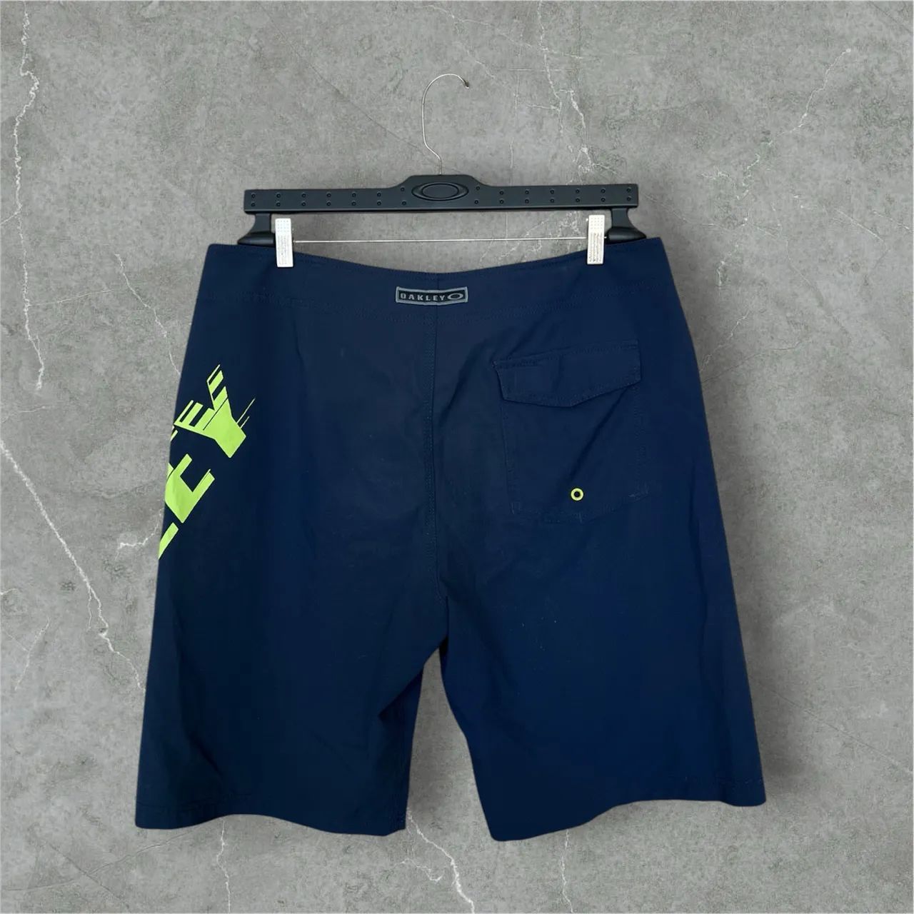 Bermuda Oakley  - Foto 2