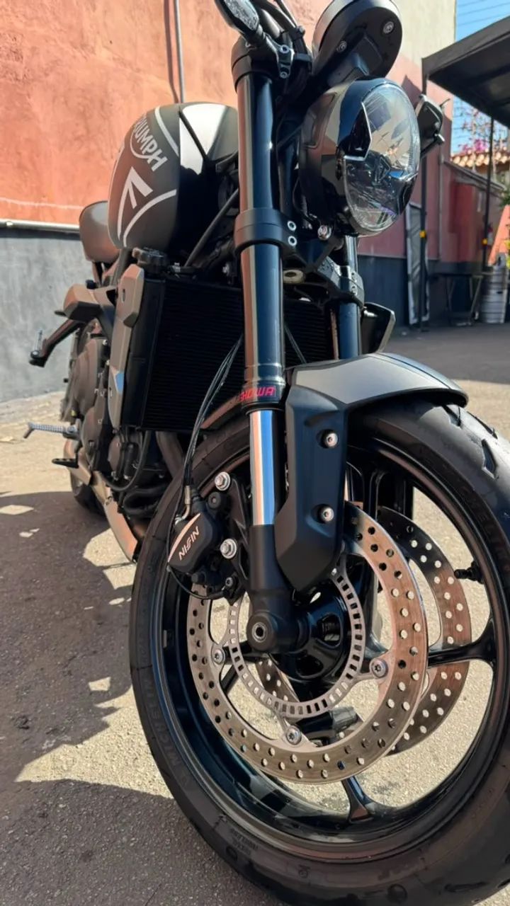 Triumph Trident 660cc 2023 - Foto 3