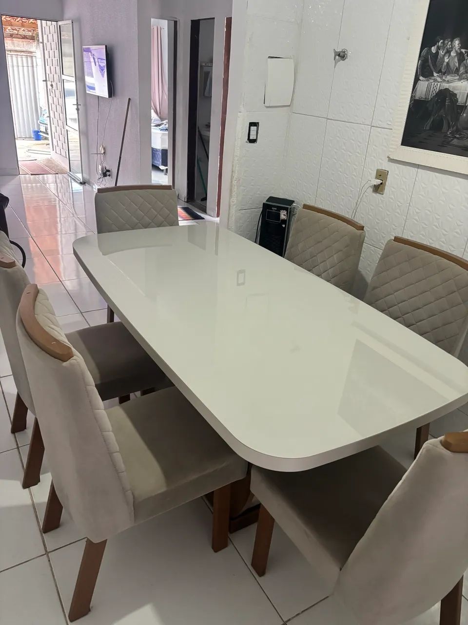 Mesa de jantar com 6 cadeiras - excelente estado