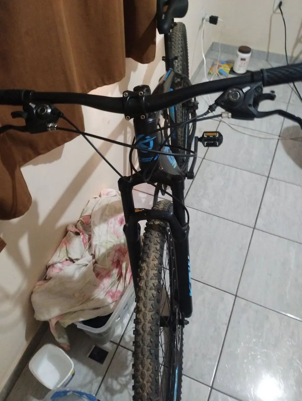 BICICLETA DE LUXO ARO 29  - Foto 2