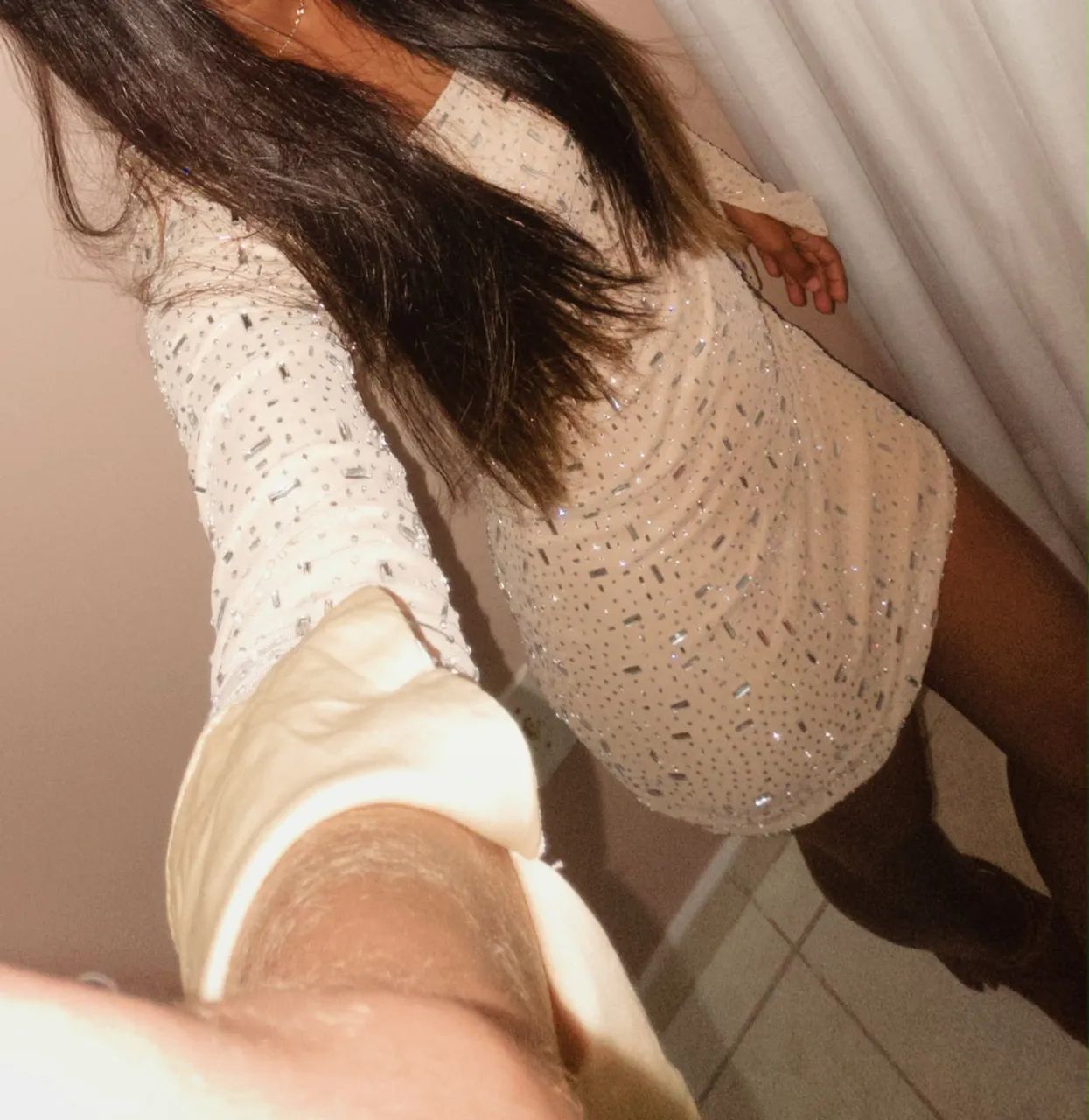 Vestido Bege com Manga 