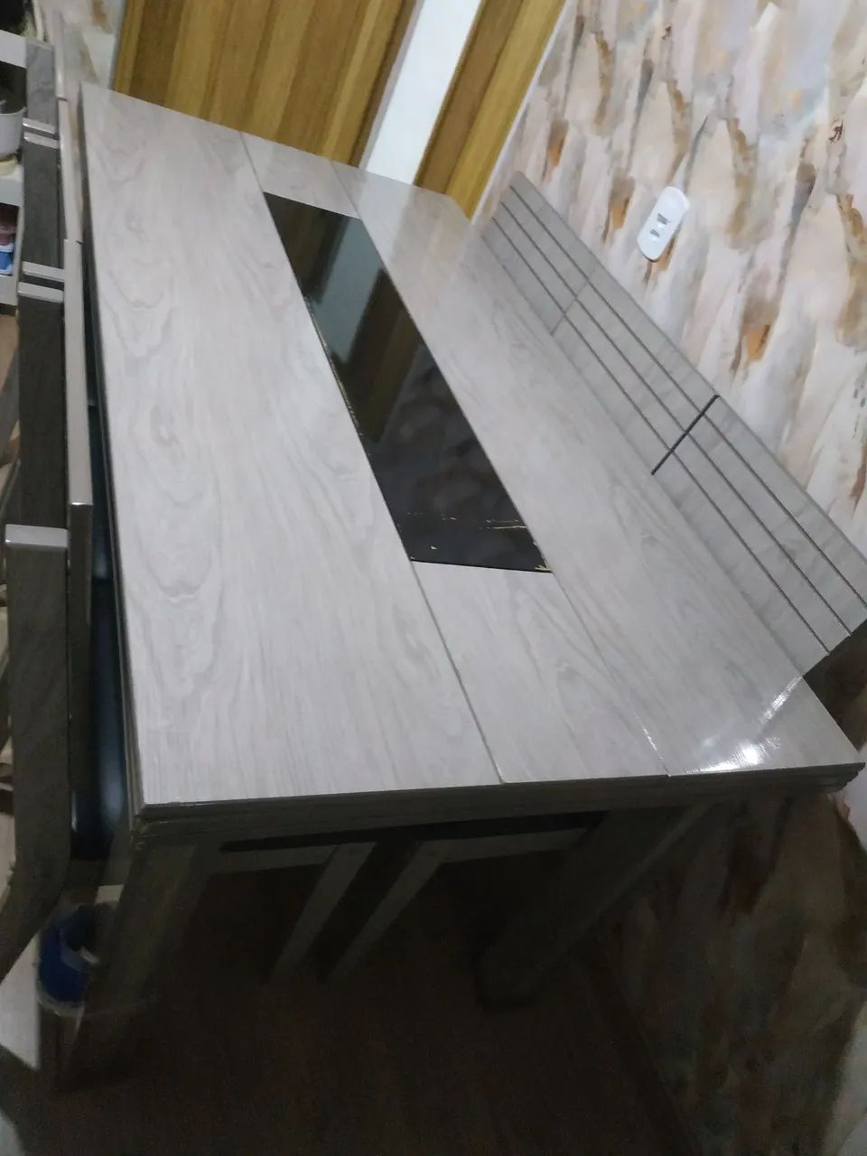 Mesa com 6 cadeiras - Foto 2