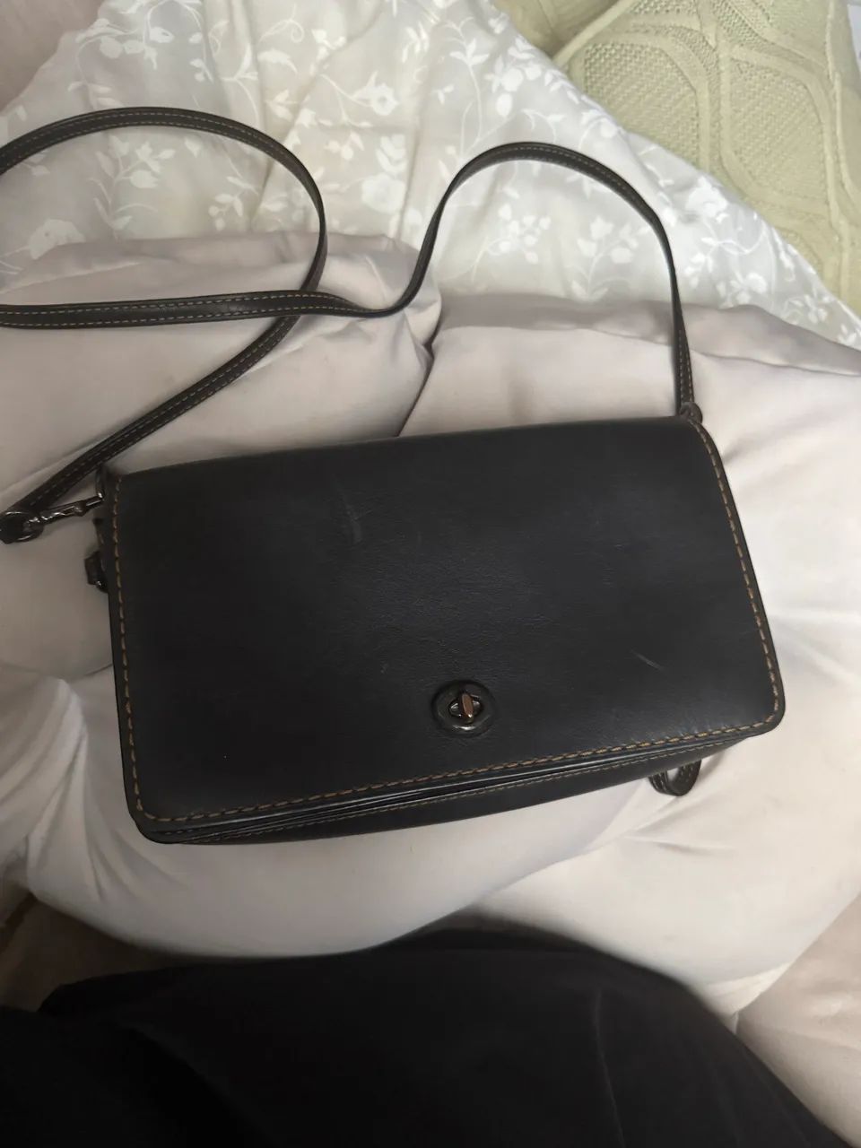 Bolsa coach preta 