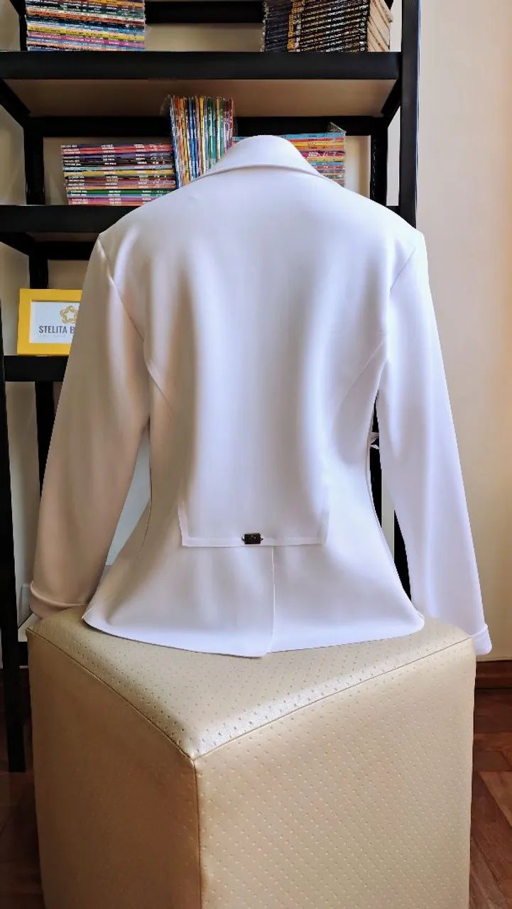 blazer feminino branco neoprene acinturado m - Foto 3