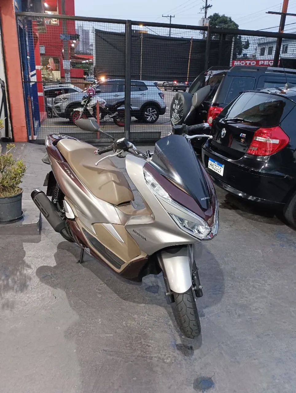 PCX Dlx - 2022 - Foto 3