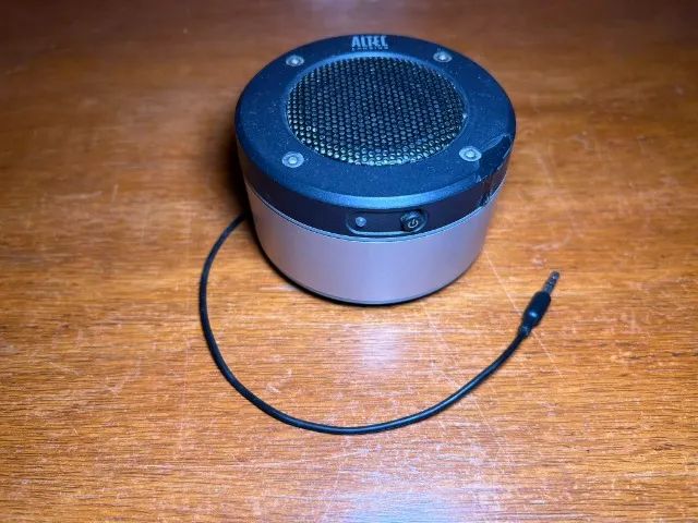 Caixa de Som Altec Lansing iM227 Orbit - EM ÓTIMO ESTADO