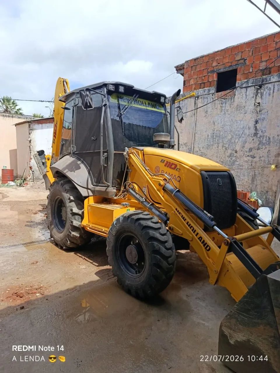 Aluguel de Retroescavadeira 