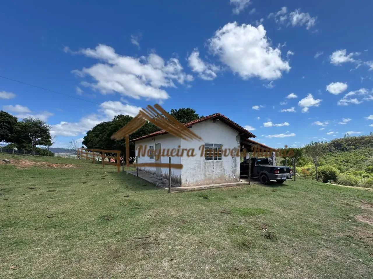 Sitio a venda com 3 hectares em Porangaba/SP - Foto 2