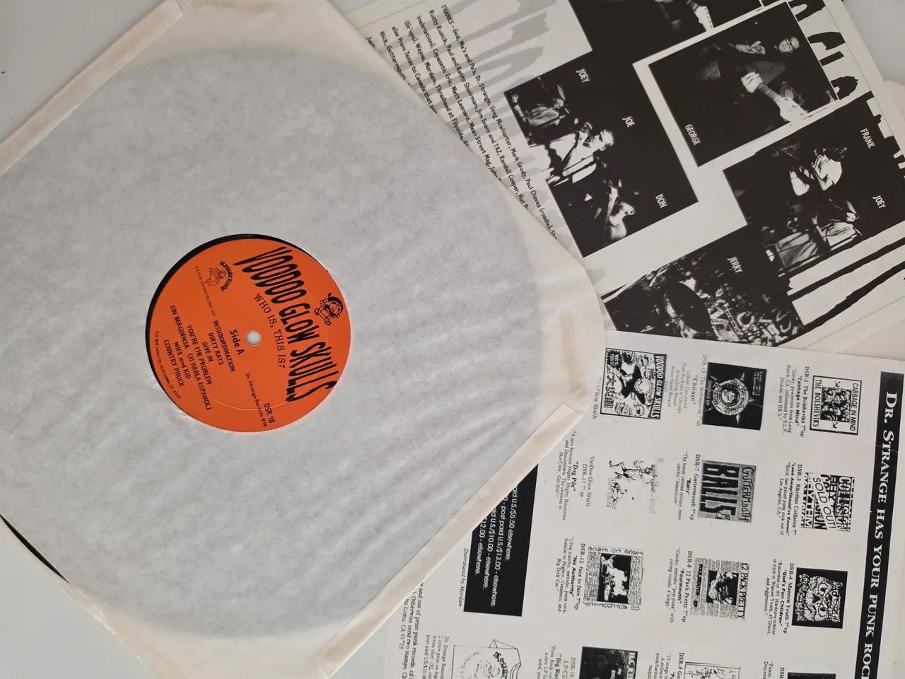 Vinil Who Is, This Is? Voodoo Glow Skulls 1st press - Foto 2