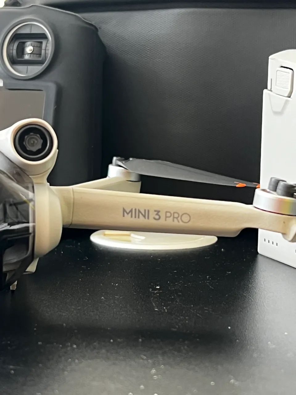 Dji Mini 3 pro - Combo Fly More com 3 baterias e bolsa de transporte - Foto 3