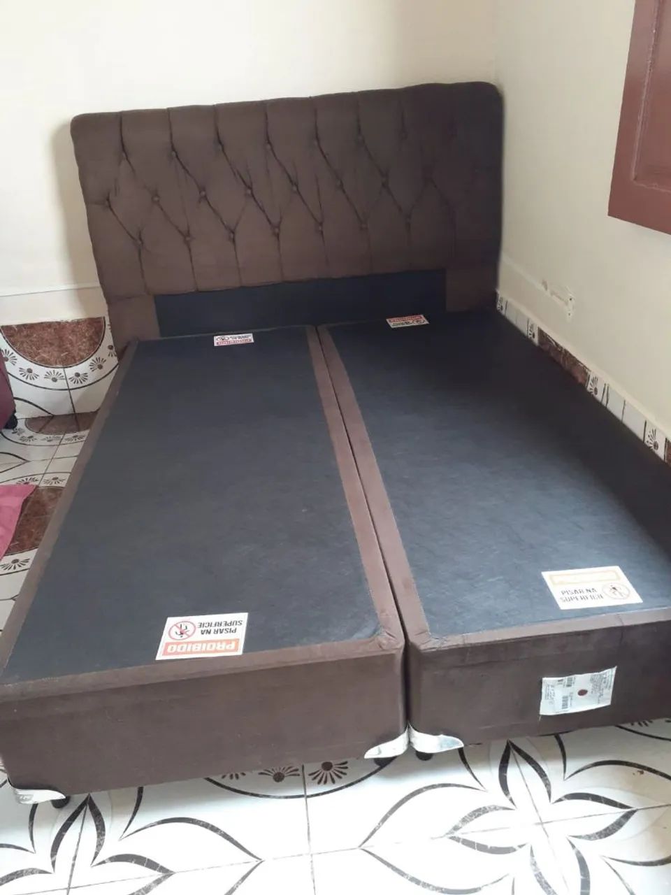 Cama de casal à venda Queen